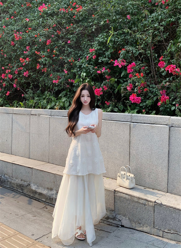 Beautiful flower vest dress gentle temperament atmosphere small skirt R0715