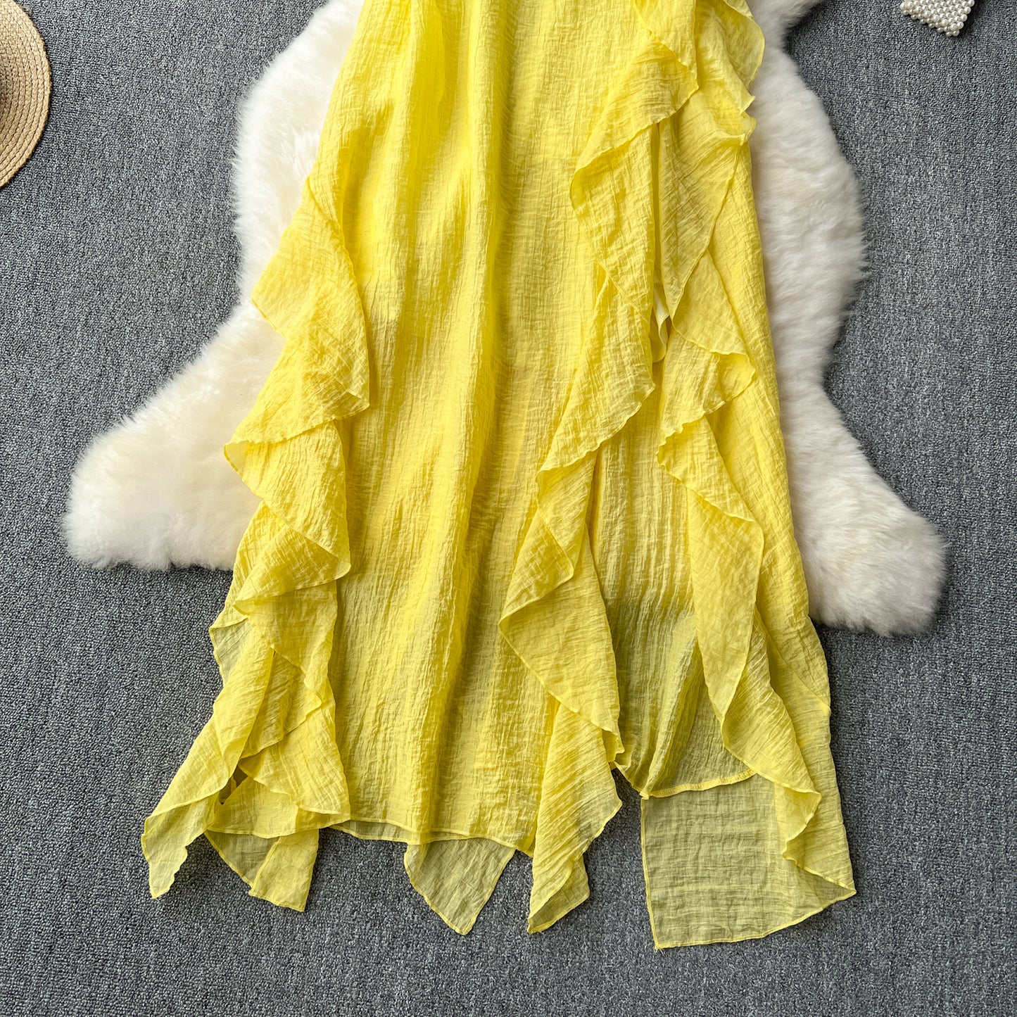Yellow holiday style dress ruffle stitching halter neck suspender dress French long skirt R2286