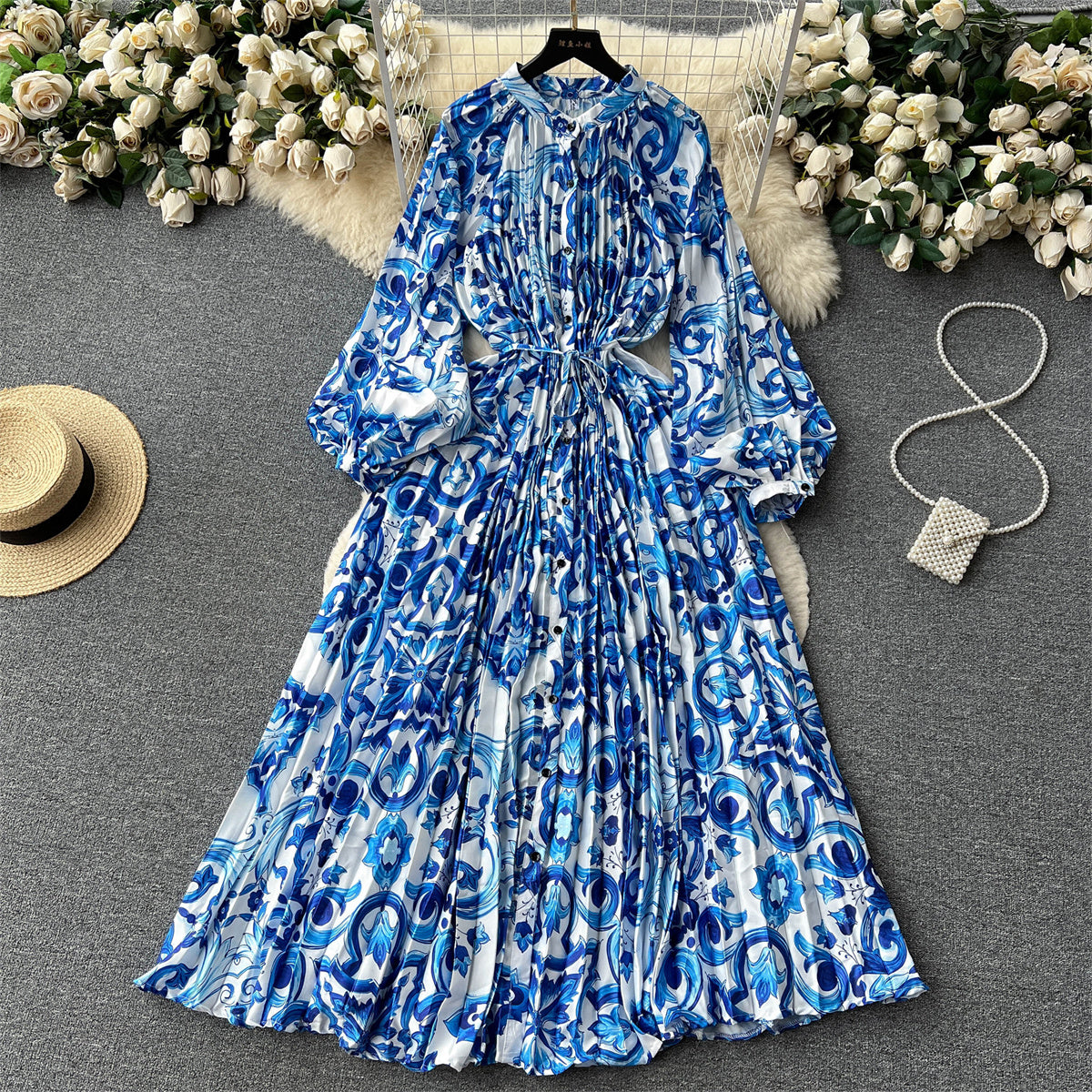 High-end temperament round neck lantern long sleeve waist slimming printed pleated dress R2302