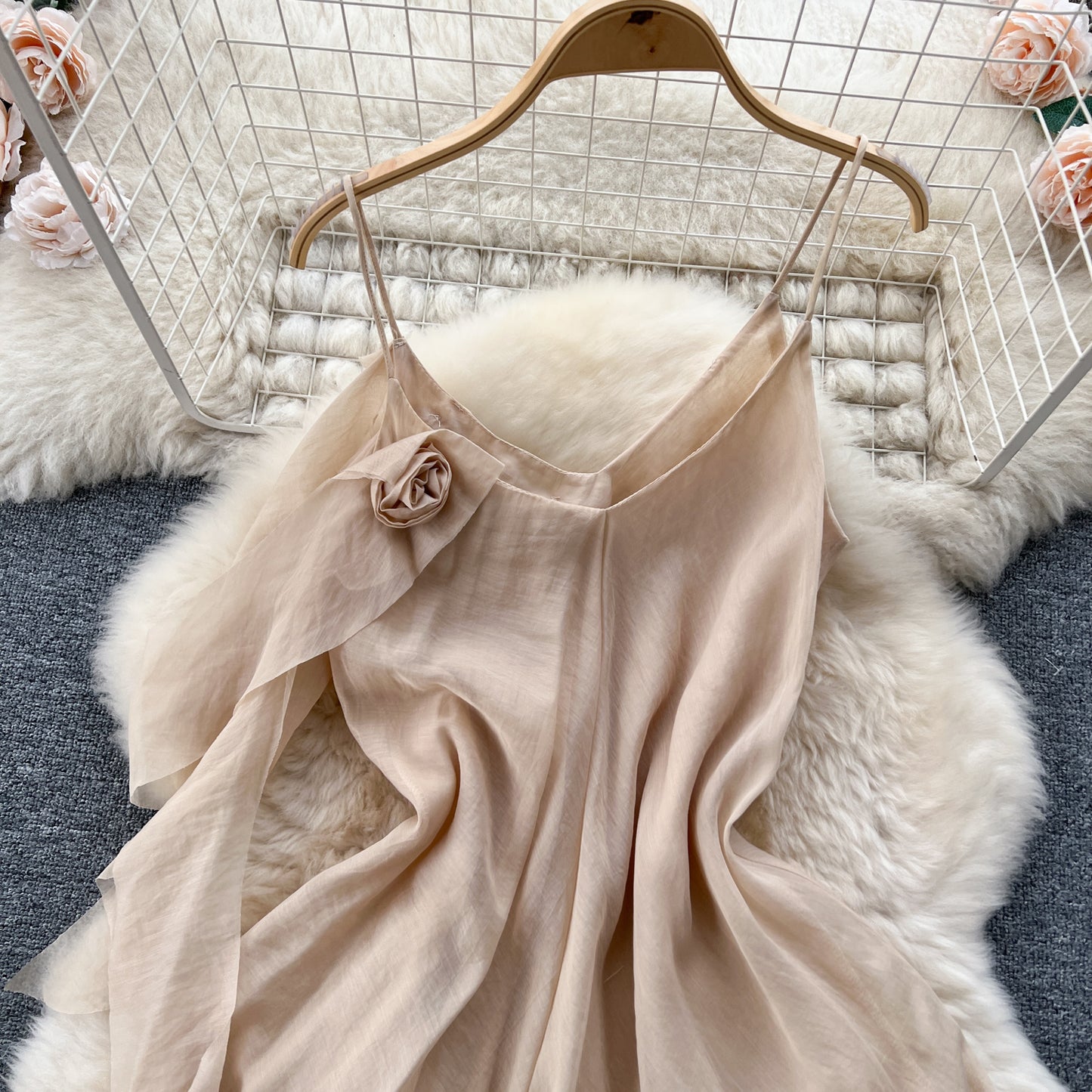 French sleeveless suspender dress 2025 new slim three-dimensional flower chiffon long skirt R2355