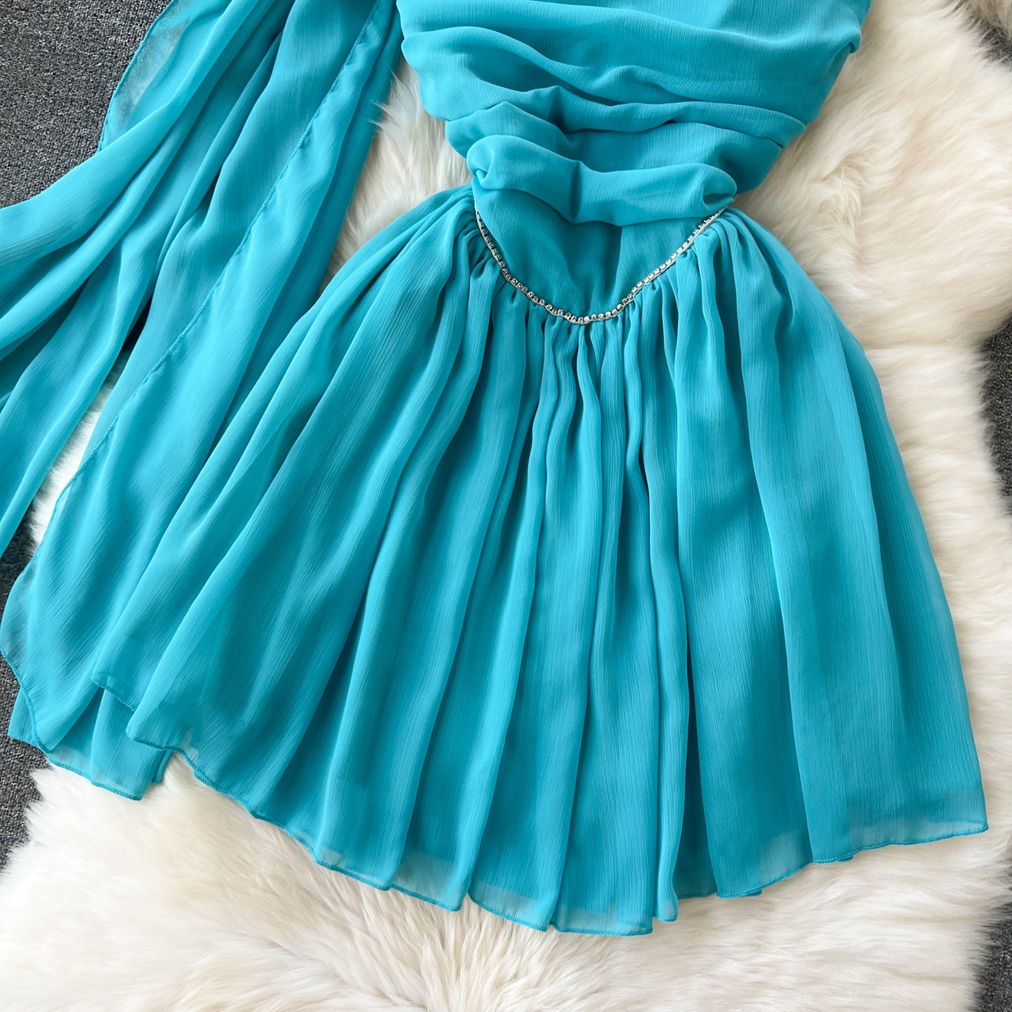 High-end banquet dress sexy tube top pleated slim fit short temperament dress R2318