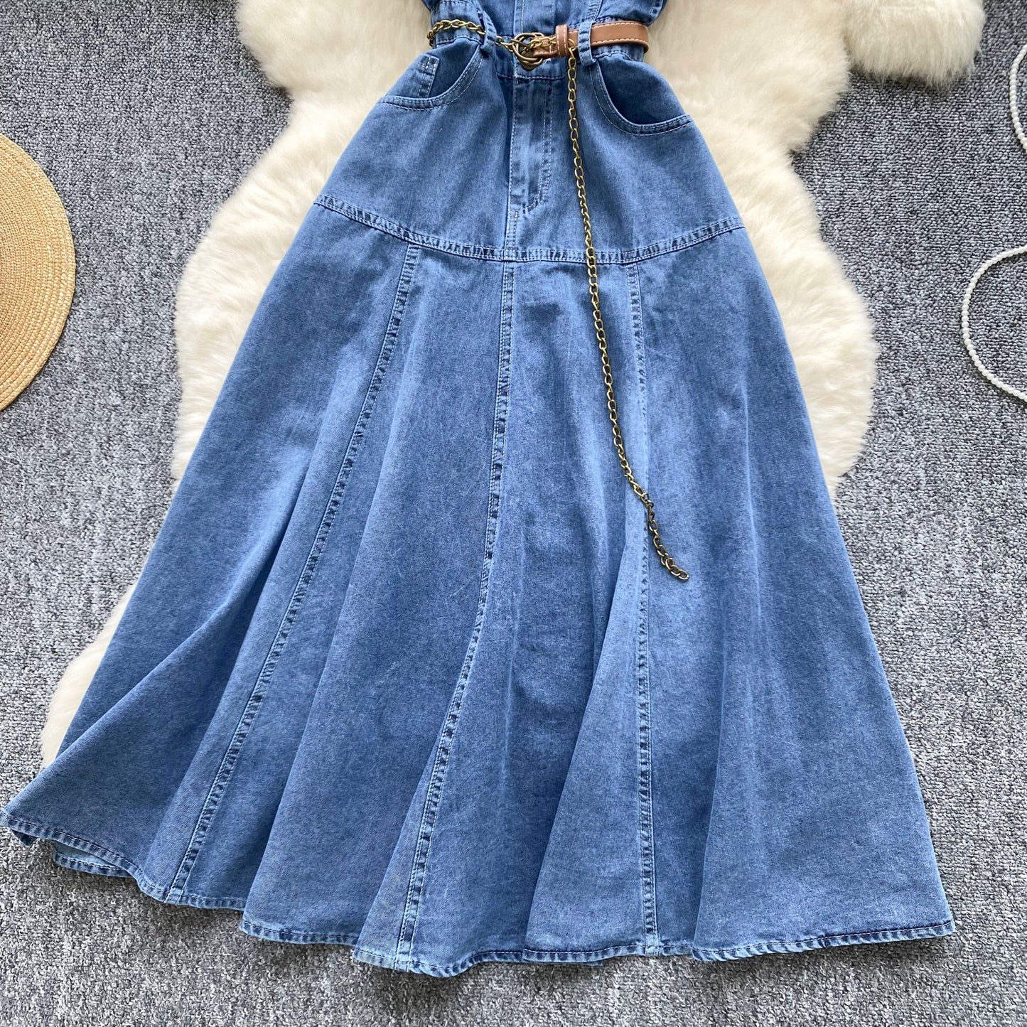 French retro V-neck ruffled single-breasted waist slimming over-the-knee denim dress R2350