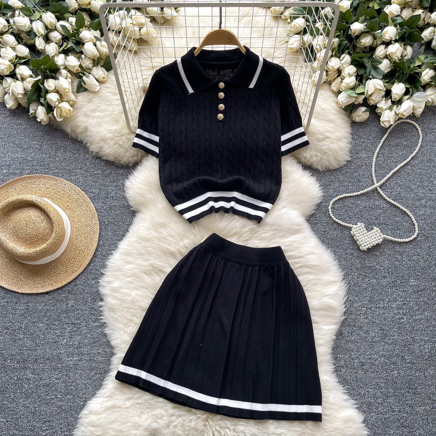 New versatile knit sweater two-piece suit short-sleeved top + high-waist pleated skirt R2305