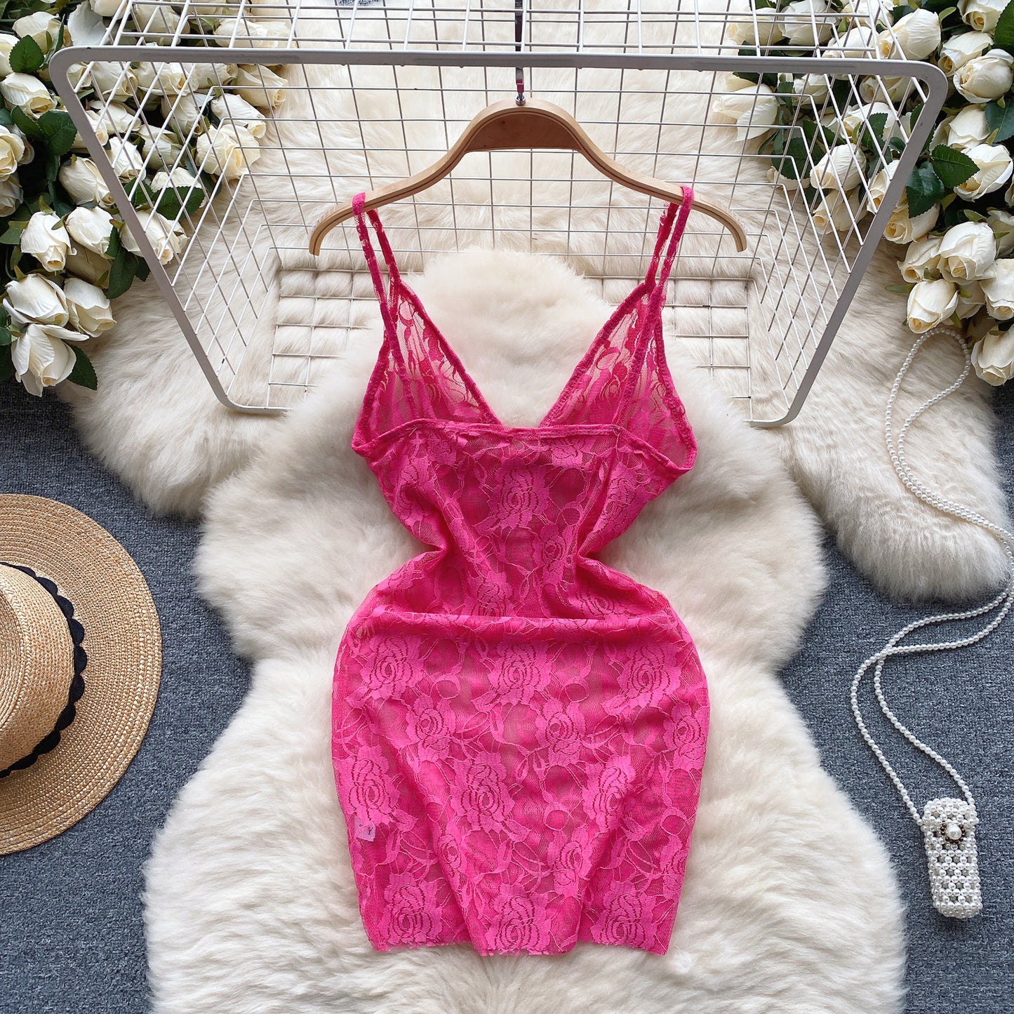 Dopamine pure desire hot girl style suspender dress mesh lace V-neck design tight hip skirt R2285