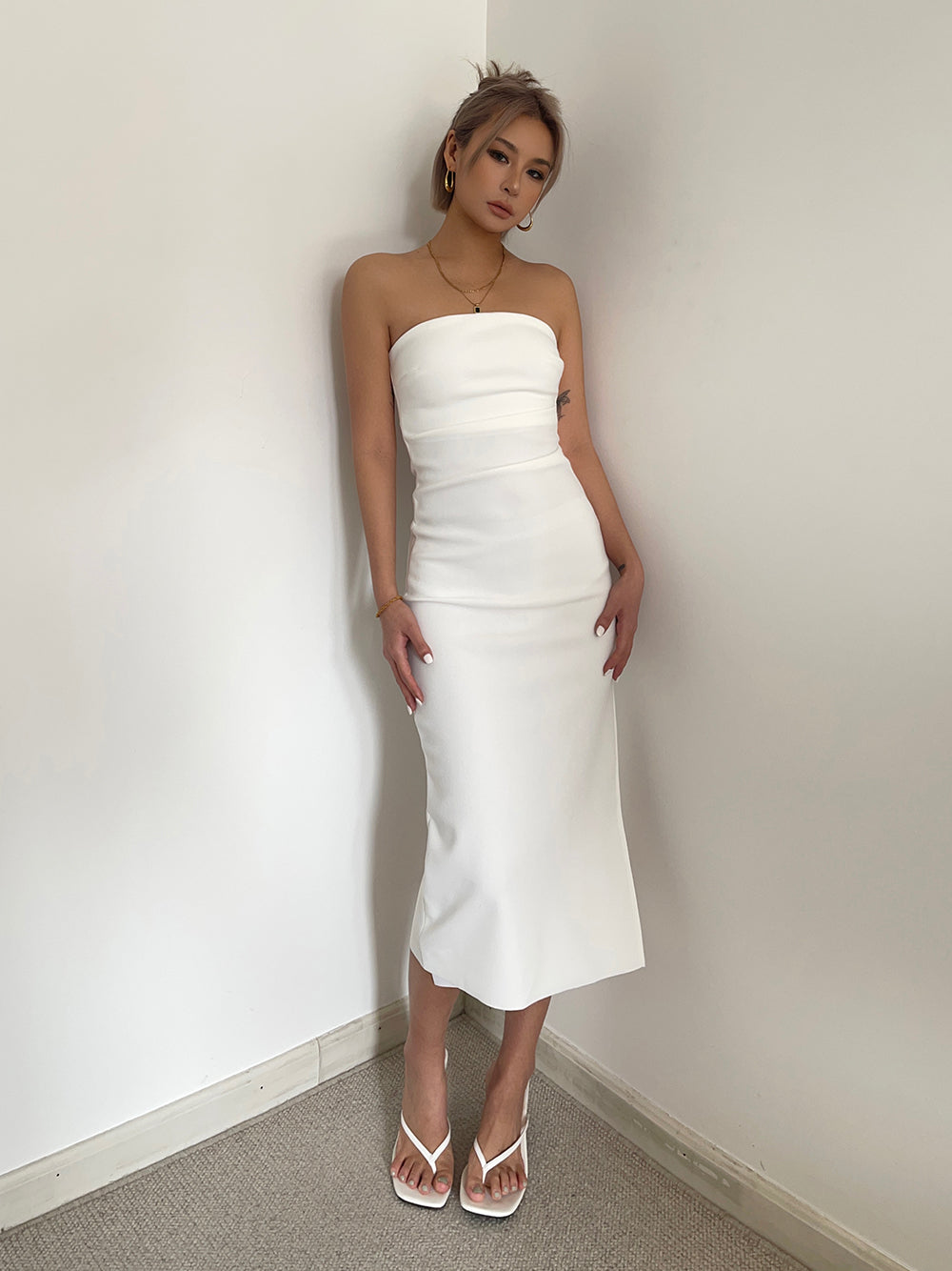 Hot girl sexy slit tube top dress slim fit medium length hip waist dress high-end long skirt R3037