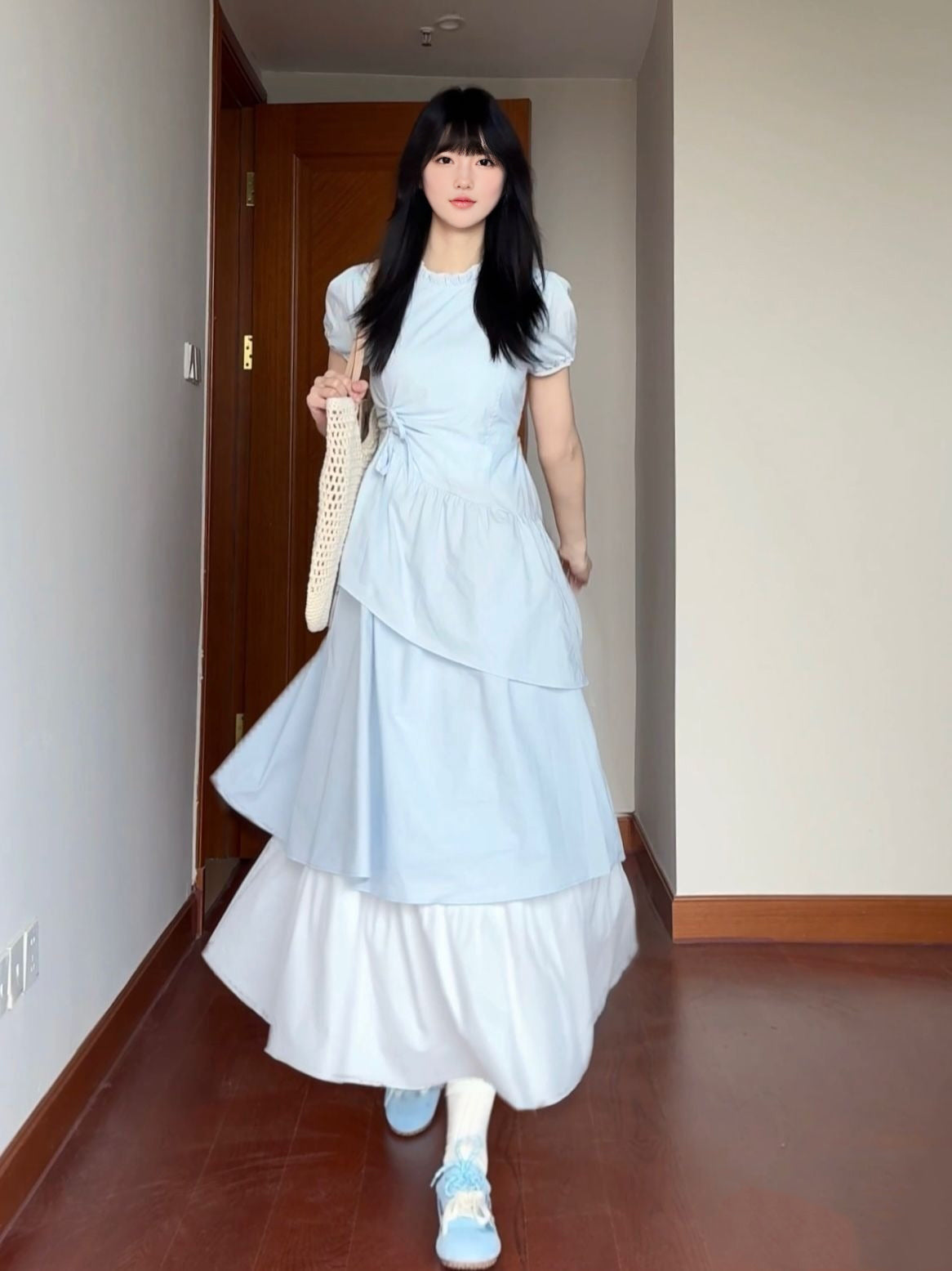 Gentle and sweet style blue puff sleeve dress temperament waist A-line long skirt R0771