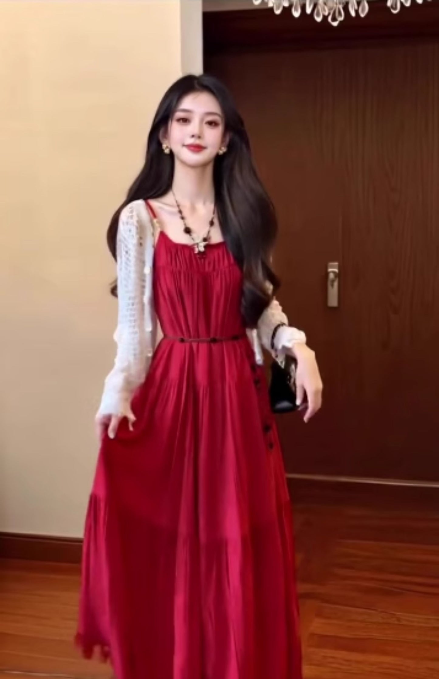 Retro red suspender dress holiday style temperament waist A-line long skirt R0682
