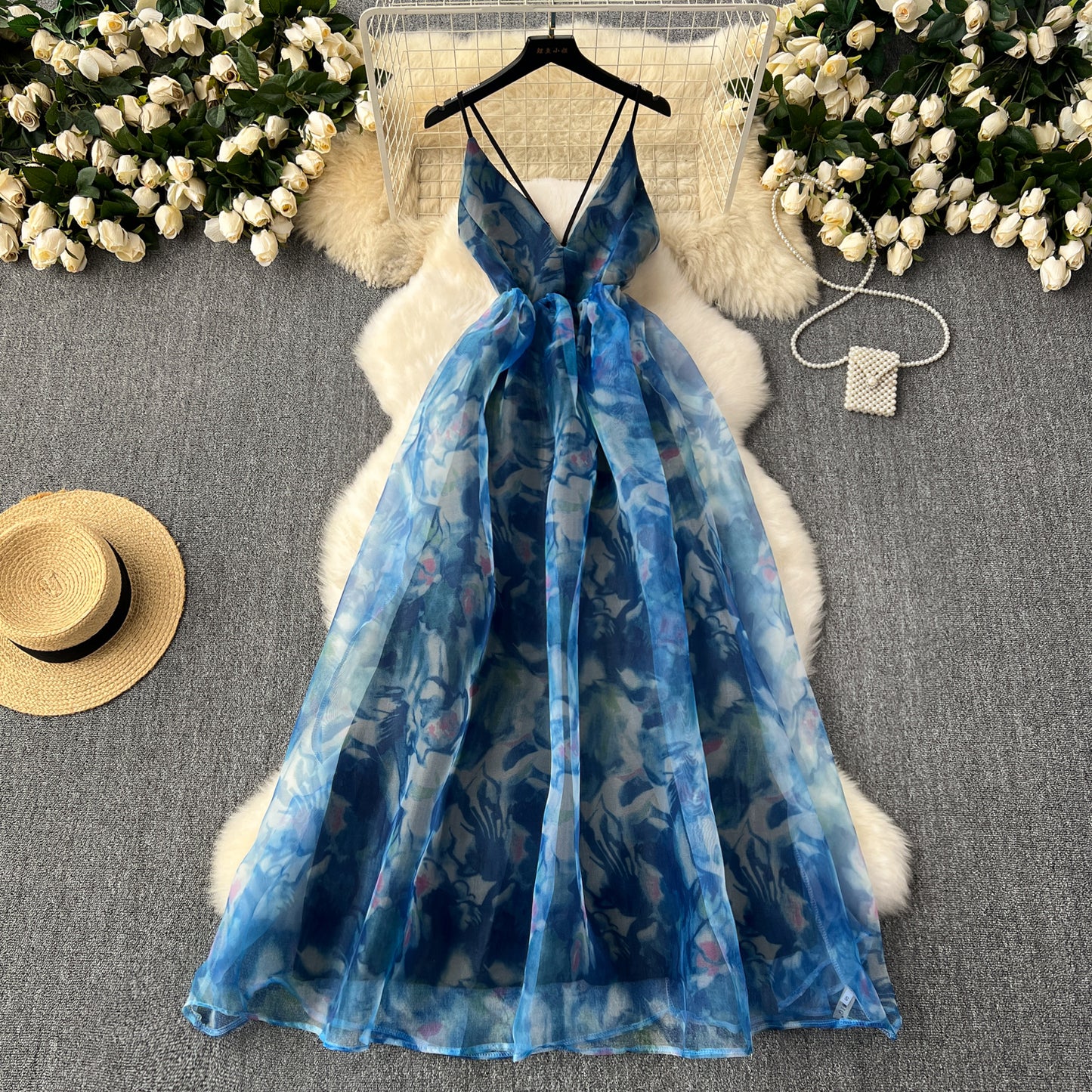 Party dinner dress high-end hollow backless sling waist organza fluffy dress R2229