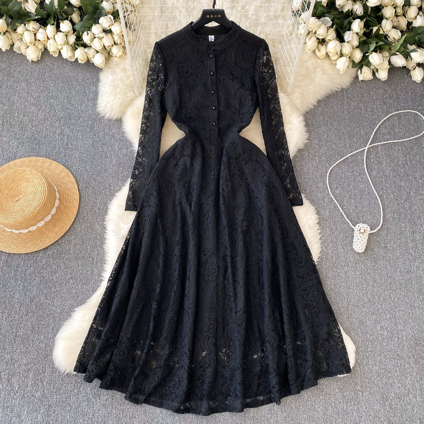 Retro stand-up collar long-sleeved lace dress with slim waist and elegant French style little black dress R2216