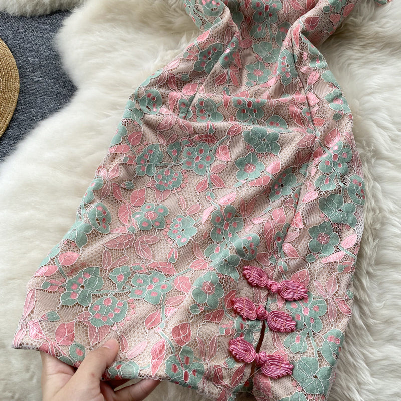 New retro embroidery print improved girl dress short sleeve slit hip cheongsam R2287