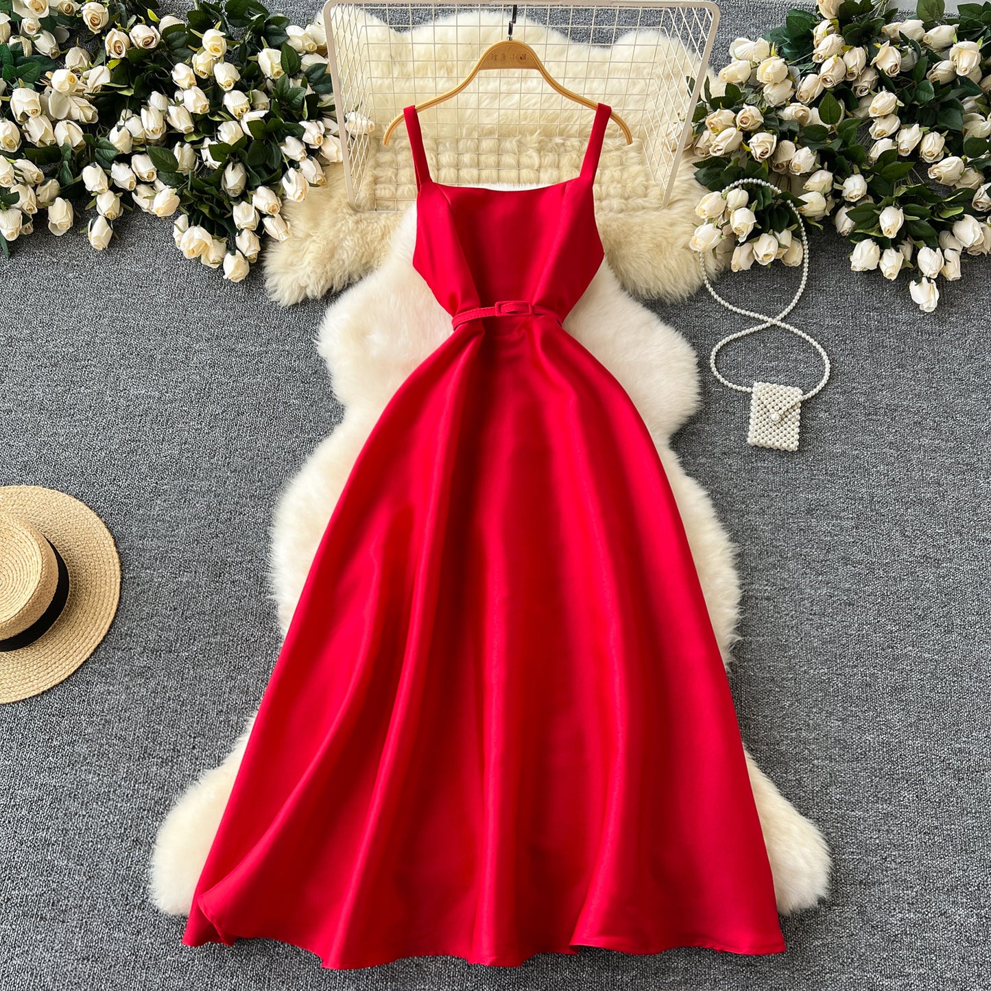 Dinner party dress high-end sling dress French style waist temperament fluffy big swing dress R2215