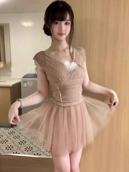 Gentle temperament v-neck sleeveless top mesh skirt beautiful two-piece suit R0870