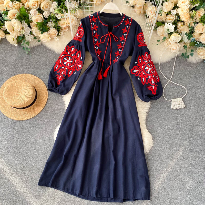 Ethnic style embroidered flower round neck lantern sleeve loose slim all-match long dress R2238