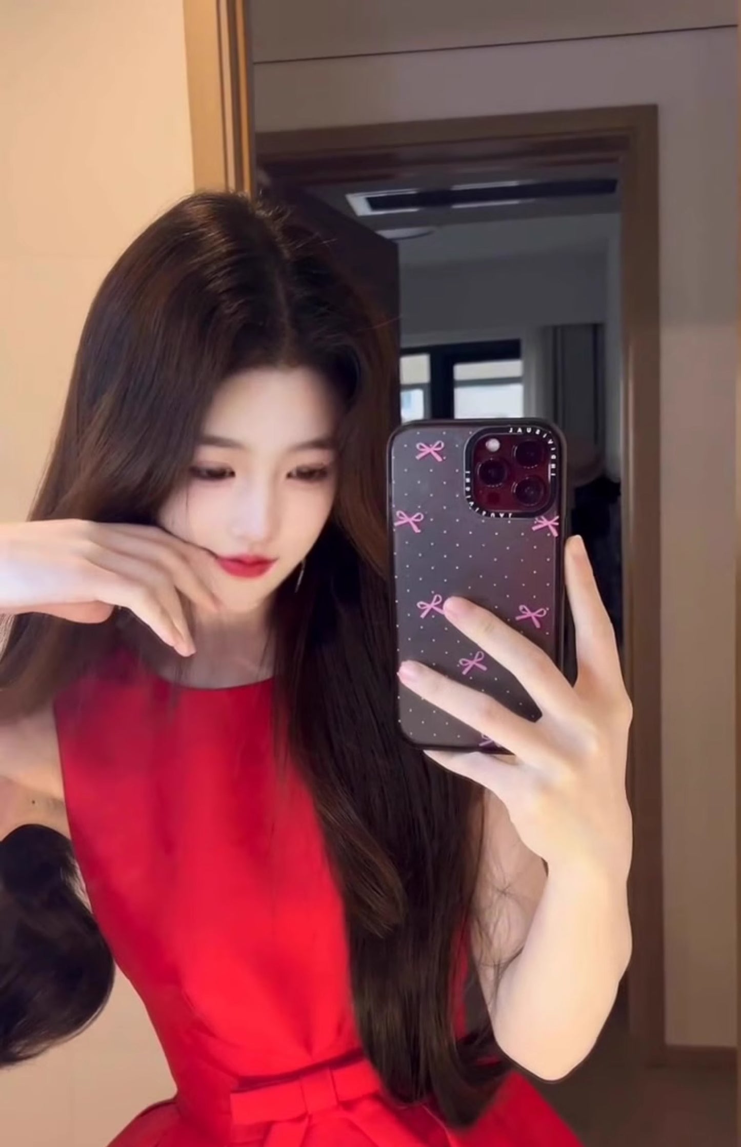 Red waist vest dress temperament dress puffy skirt R0548