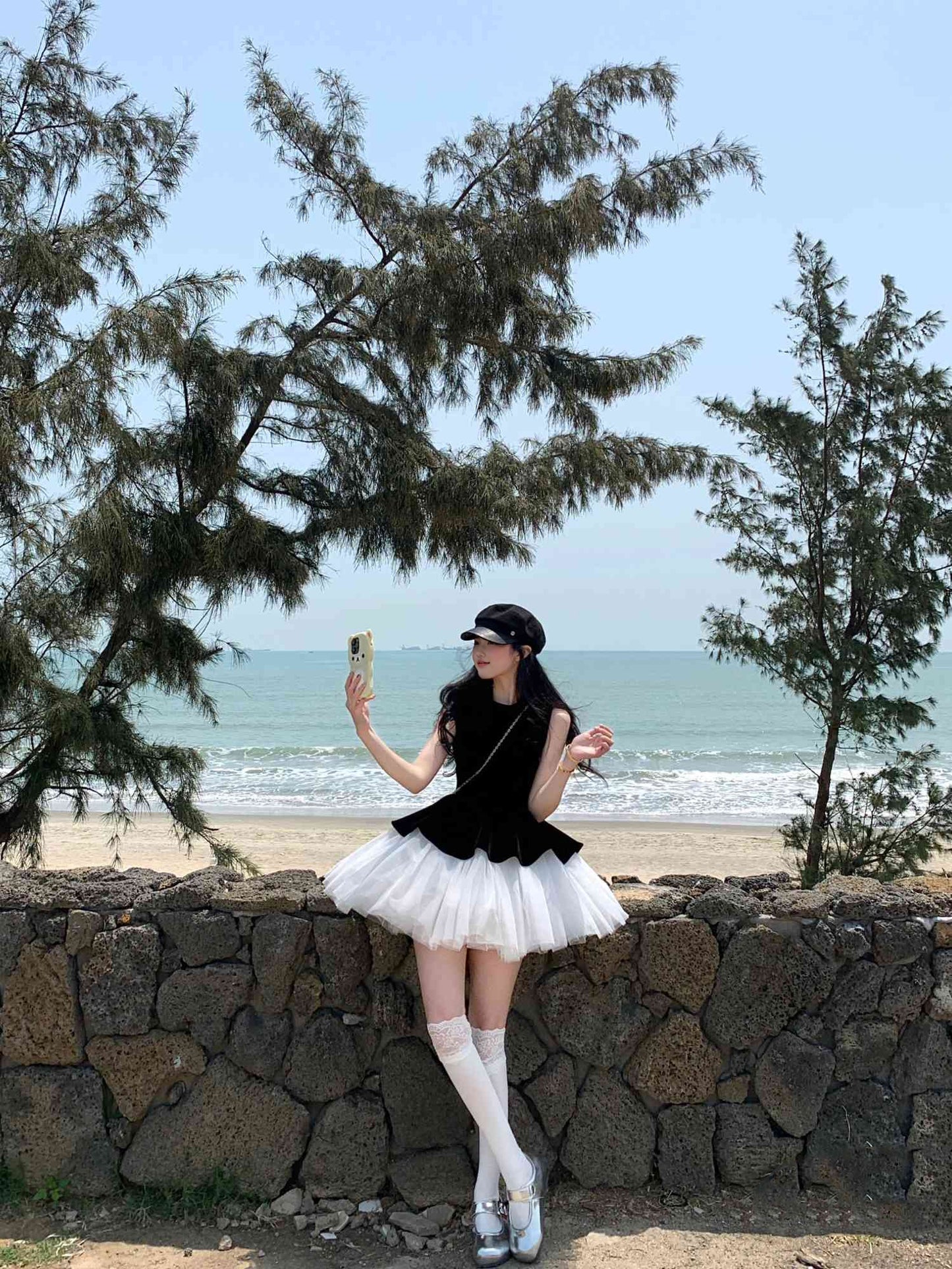 Black sleeveless vest dress temperament waist puffy short skirt R0545