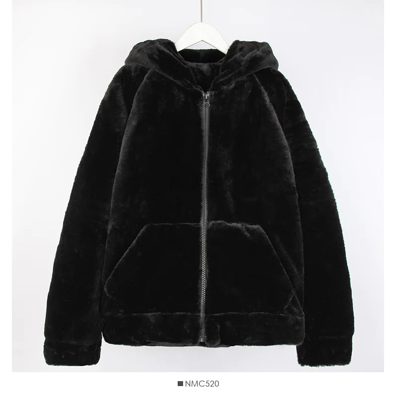 Korean loose and thin large pocket hooded Plush warm coat for women      S2536