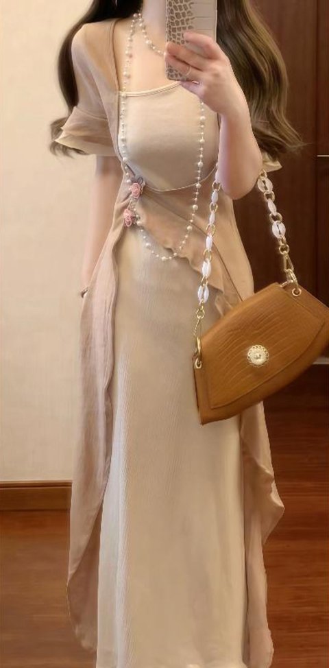 Retro ruffled two-piece dress with gentle temperament, slim waist and hip skirt R0647