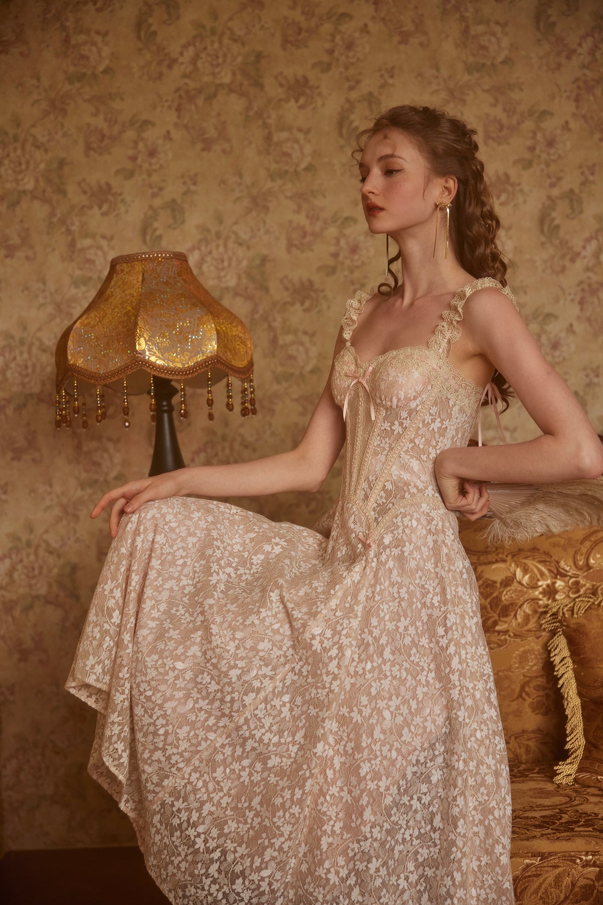 French style heavy lace suspender fishbone dress light evening gown R5065