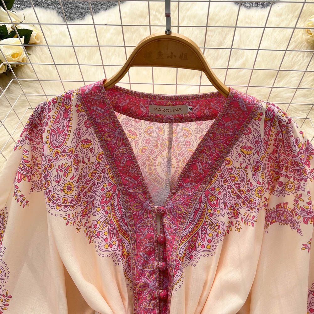 New French retro holiday style V-neck lantern sleeve waisted medium-length printed petite dress R2242