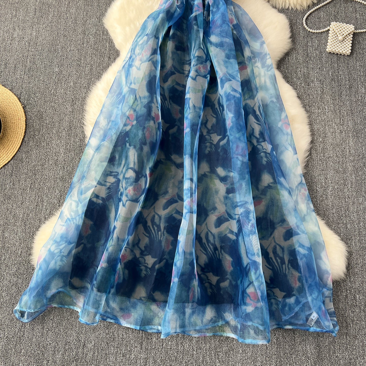 Party dinner dress high-end hollow backless sling waist organza fluffy dress R2229