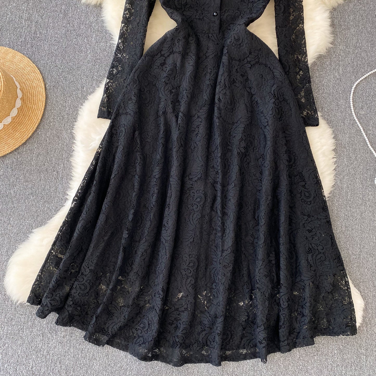 Retro stand-up collar long-sleeved lace dress with slim waist and elegant French style little black dress R2216