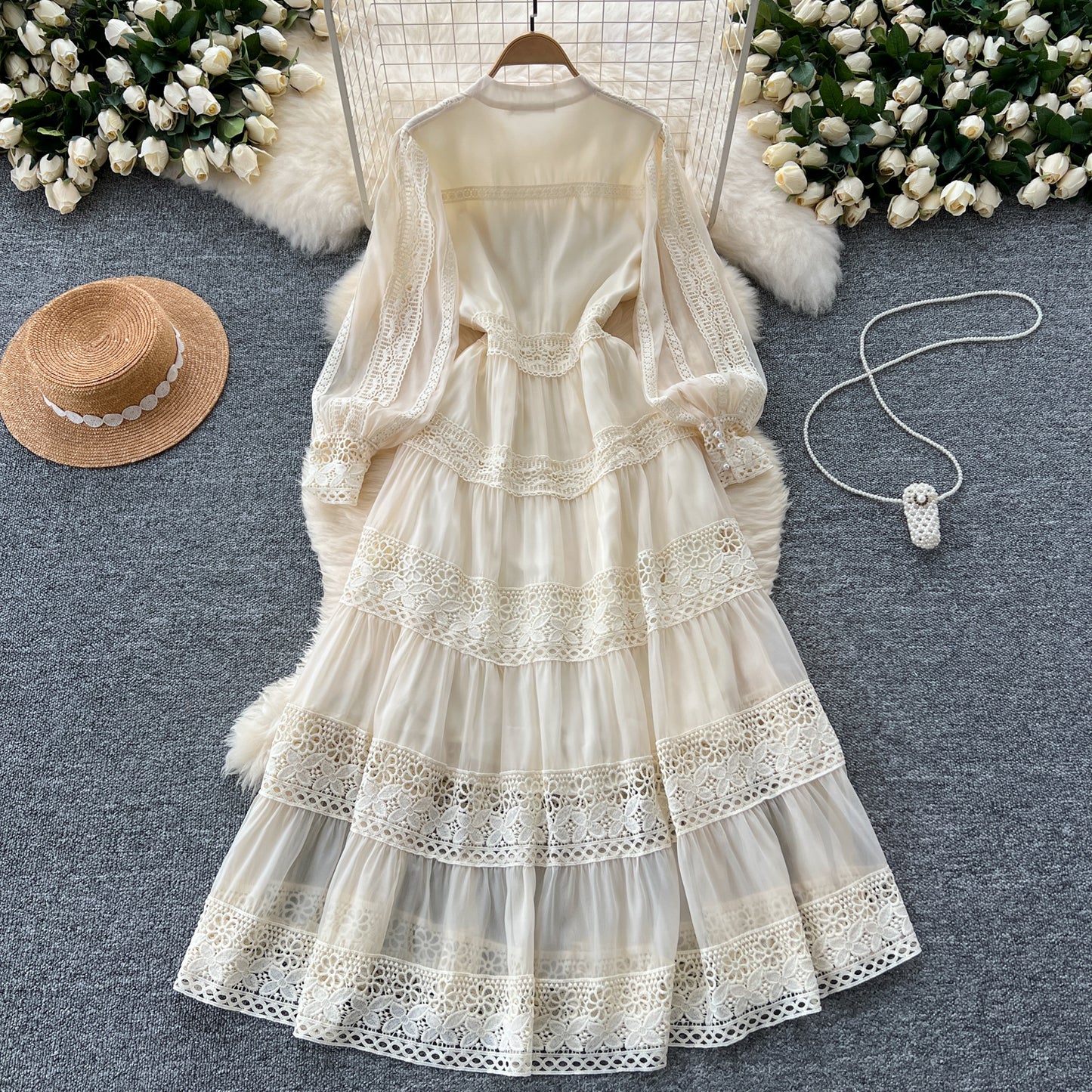 French retro lace splicing lantern sleeve dress waist slimming elegant long skirt R2225