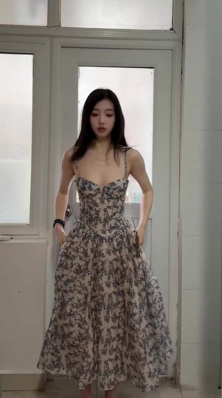 Retro blue suspender dress 2025 new gentle temperament waist dress R0674