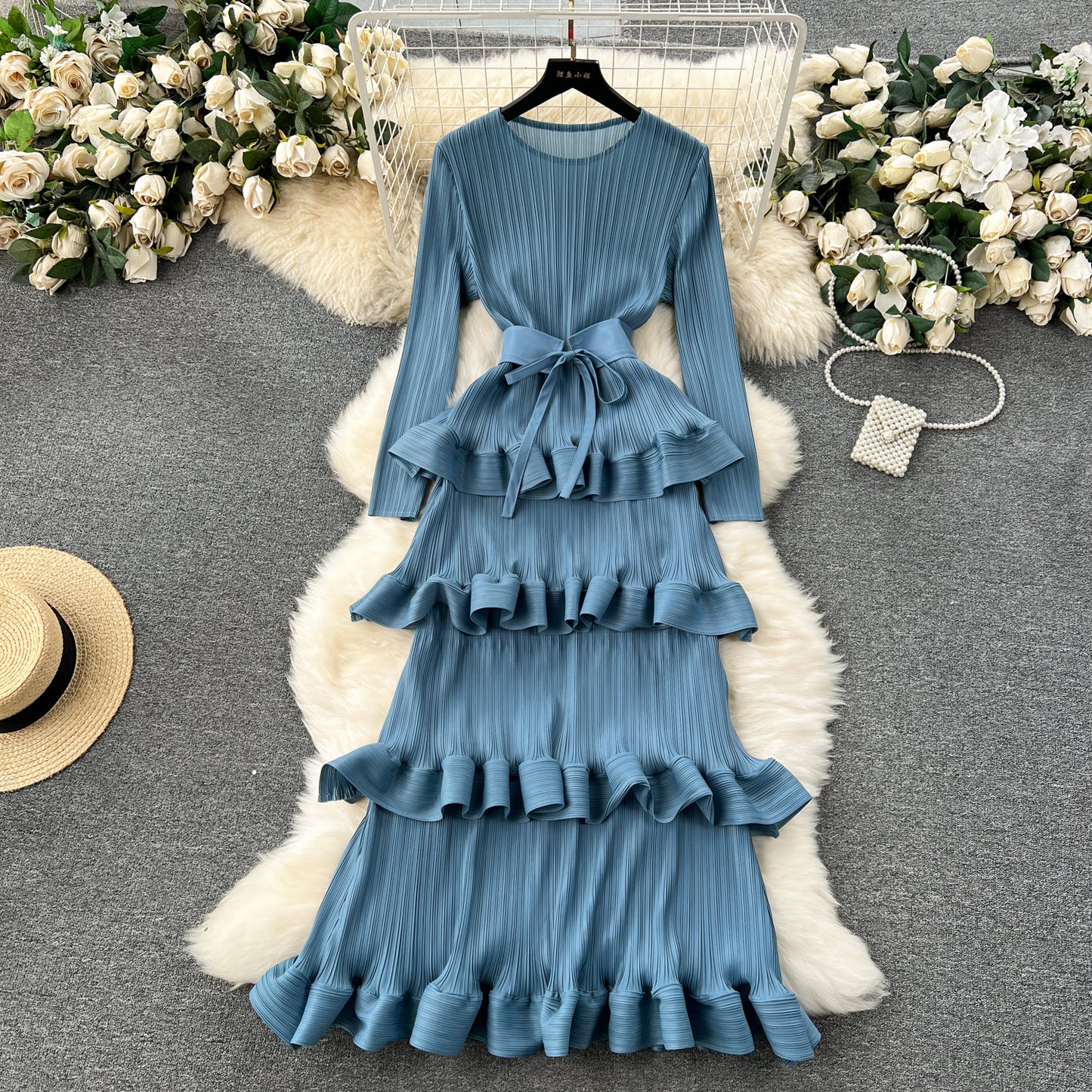 Banquet dress high-end niche ruffle cake skirt pleated slim long dress R2151