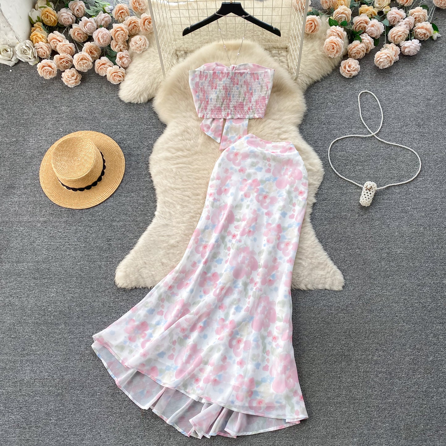 Vacation outfit sexy halter neck tube top hip fishtail skirt skirt floral two-piece suit R2152