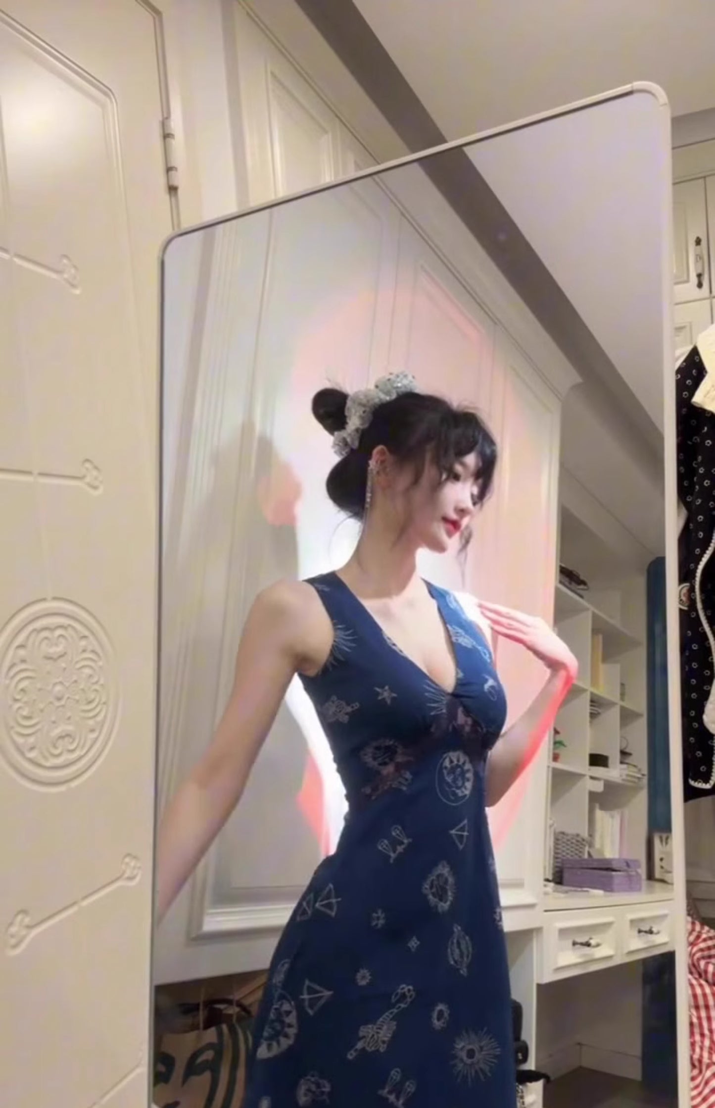 Retro blue v-neck floral halter dress beautiful waist a-line long skirt R0794