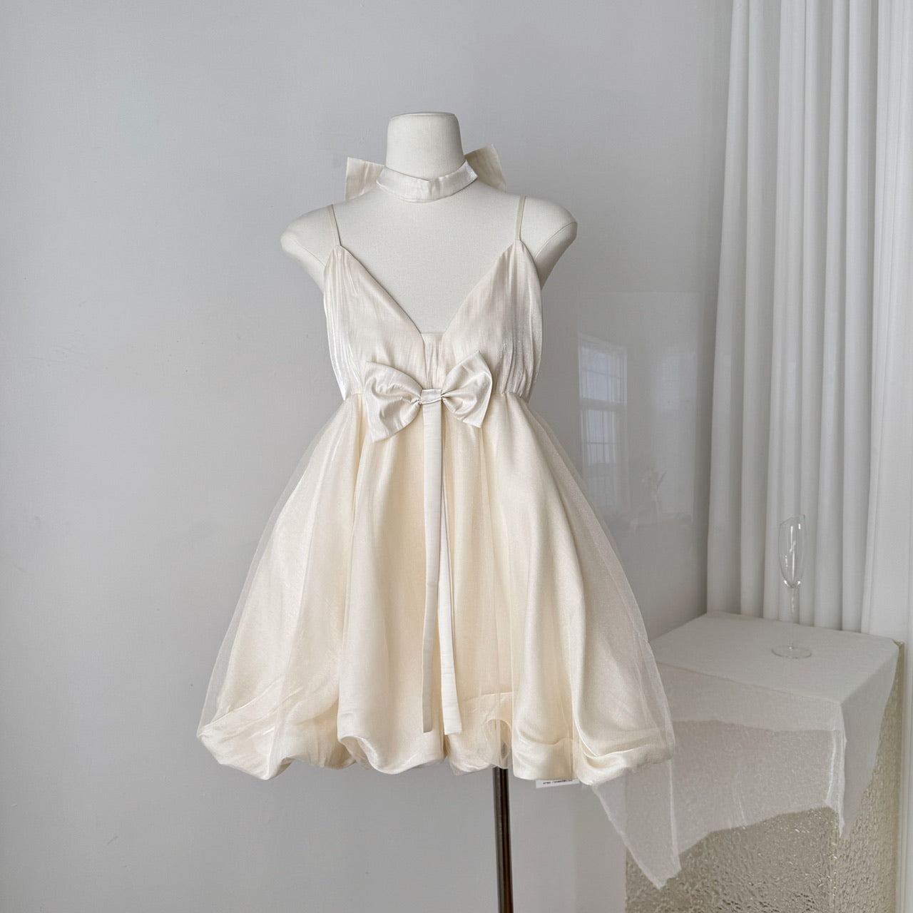 Halter neck dress 2025 summer backless bow princess dress pure desire flower bud dress R2179