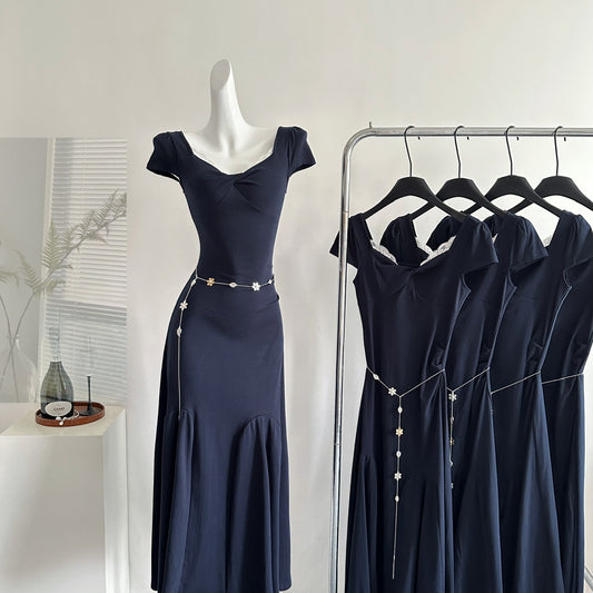 Short-sleeved square-neck dress summer 2025 new French waist slim long skirt R2180