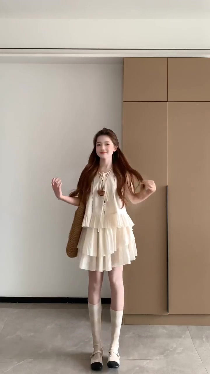 Holiday style outfit suit casual fashion sleeveless vest a-line short skirt two-piece suit 2025 R0839