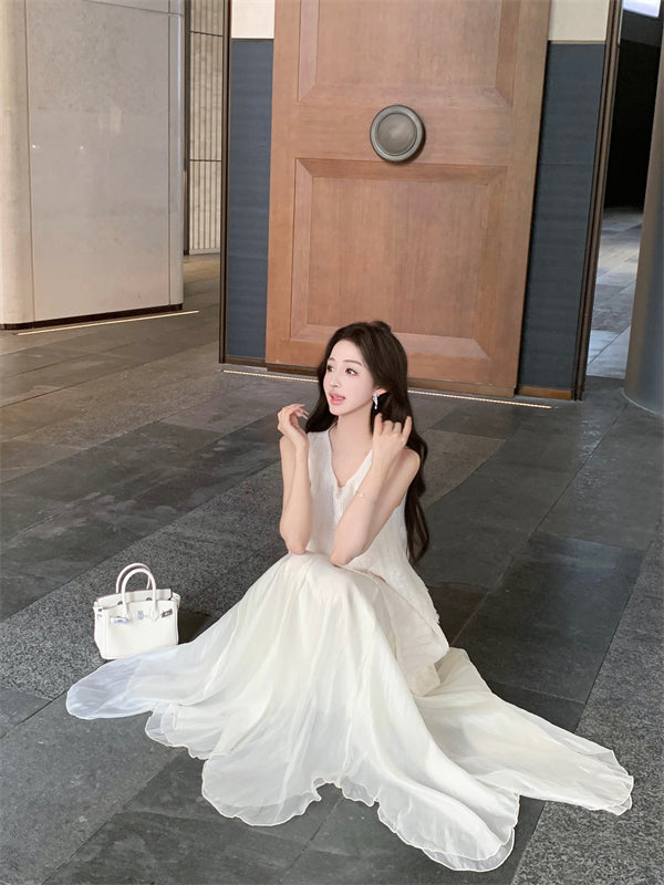 Beautiful flower vest dress gentle temperament atmosphere small skirt R0715