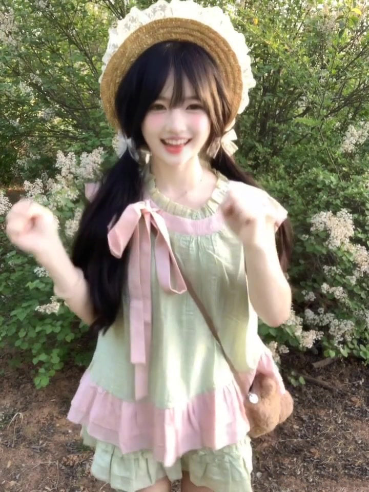 Pure outfit set casual green small flying sleeve top short skirt two-piece set R0834