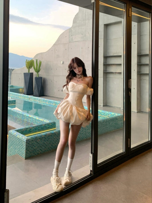 French white puff sleeve one-shoulder bandeau dress women's summer beautiful dress short skirt homecoming dress R3004