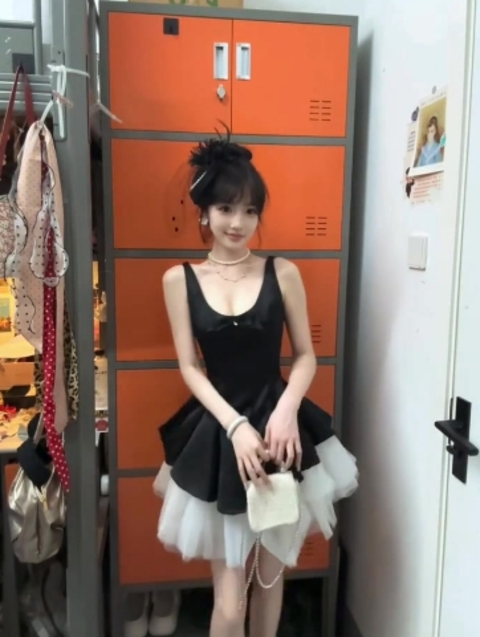 French black suspender dress retro temperament waist fluffy mesh dress R0885