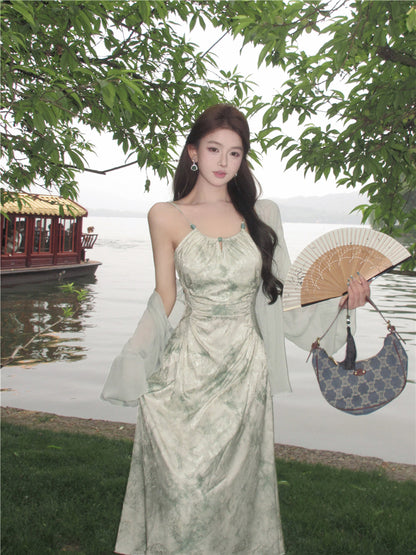 Green suspender halter dress unique chiffon sunscreen cardigan two-piece set R0616