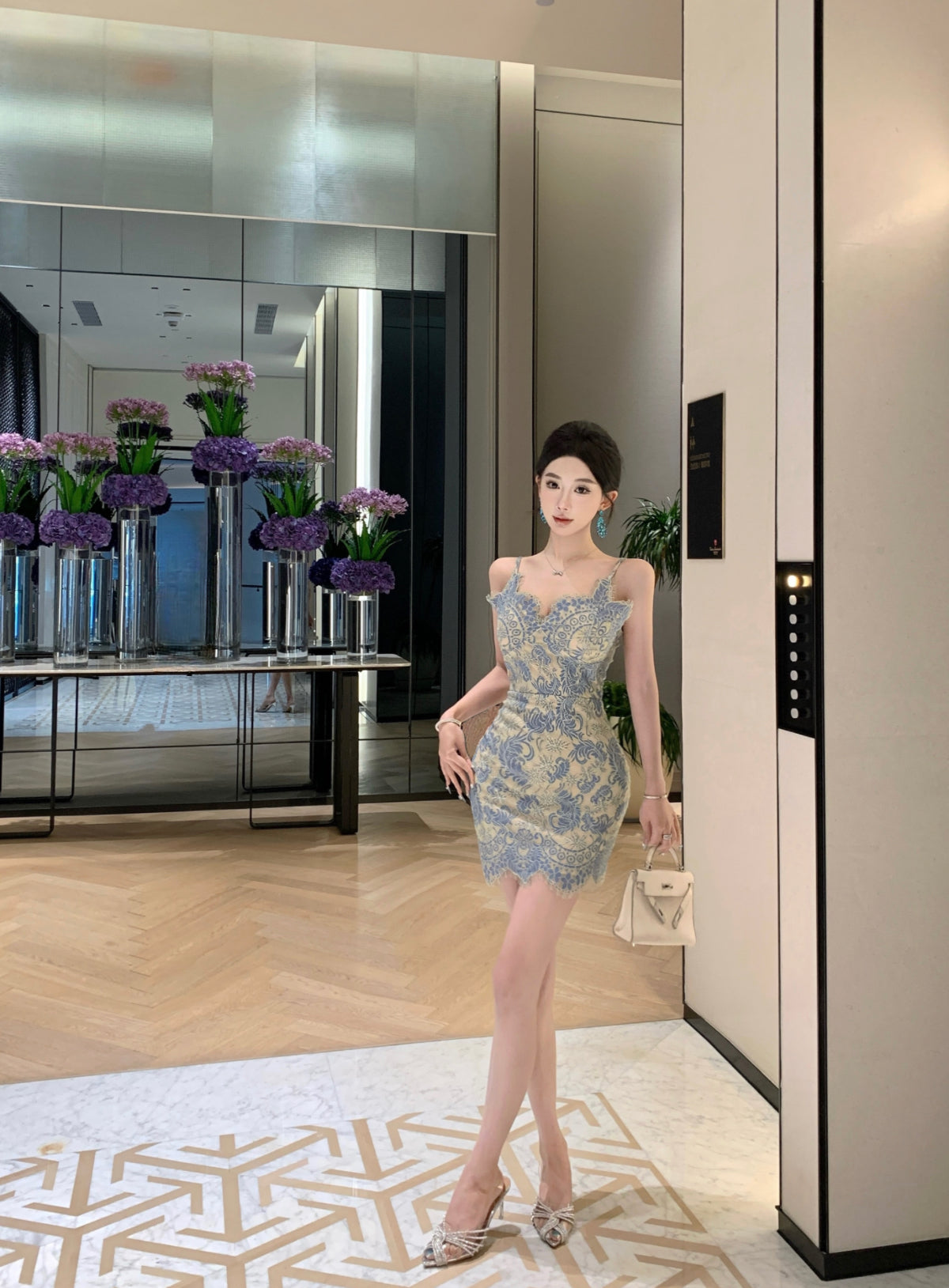 Blue suspender dress, sexy waist, slim hip skirt R0579