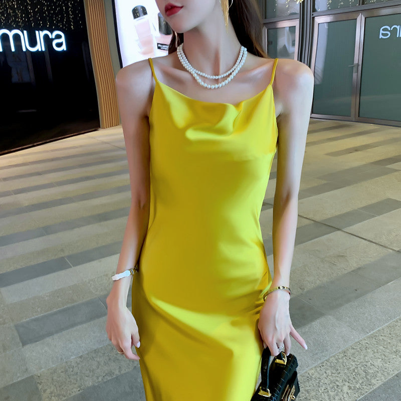 High-end French dress sexy silk satin sway collar niche design pure desire suspender skirt R0992