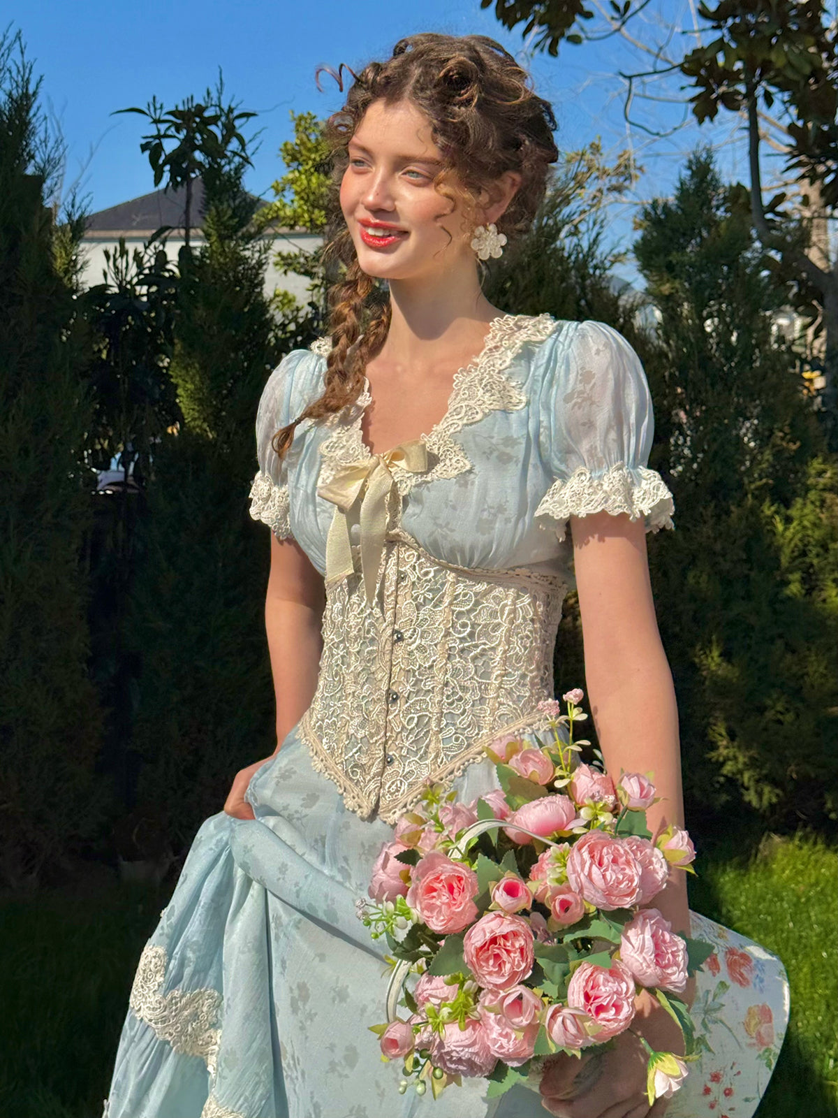 French pastoral fresh baby blue long short-sleeved lace dress R5113