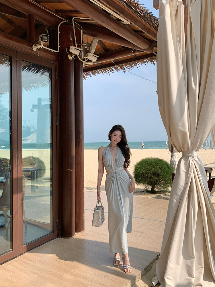 Blue v-neck hollow sleeveless halter dress temperament waist banquet dress R0547