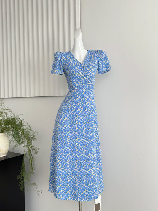 V-neck floral dress, loose short sleeves, waist-length holiday style long dress R2068