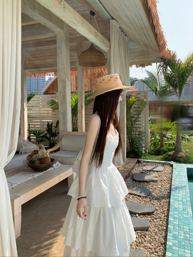 Beautiful little skirt lace splicing cake sling long dress R0778