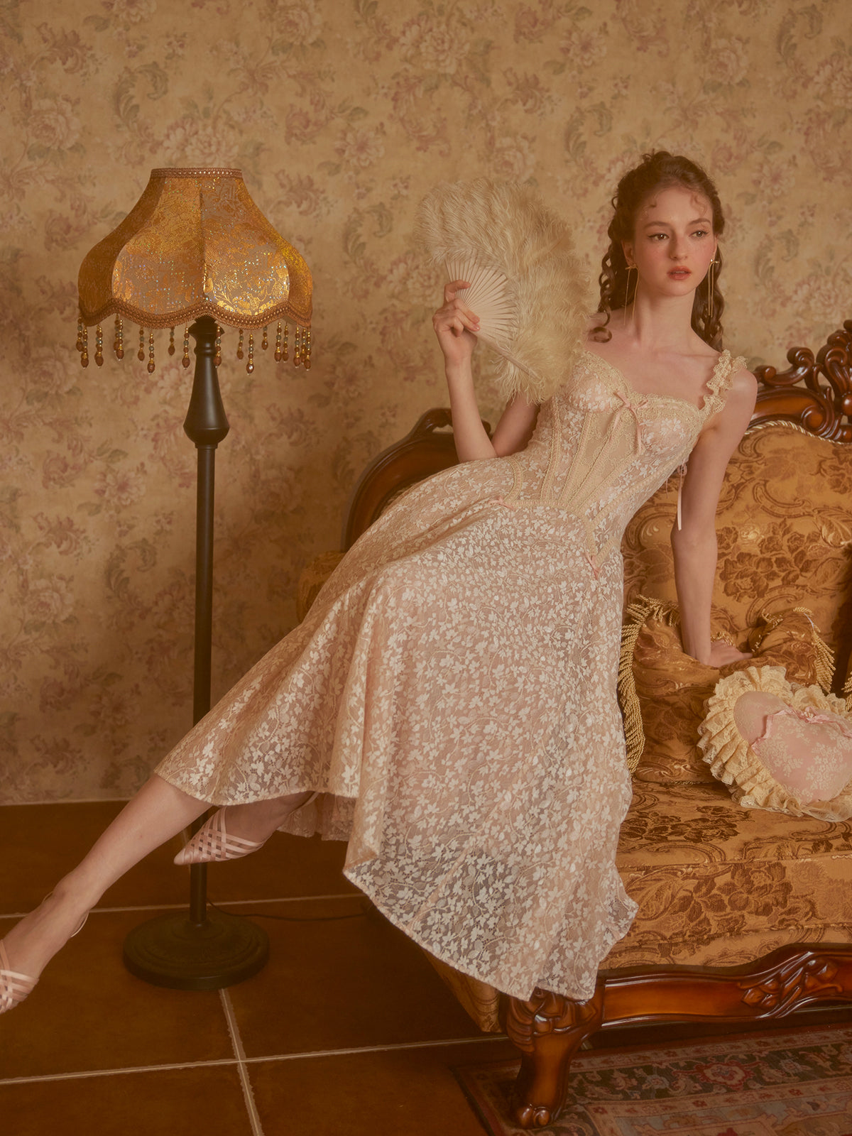 French style heavy lace suspender fishbone dress light evening gown R5065