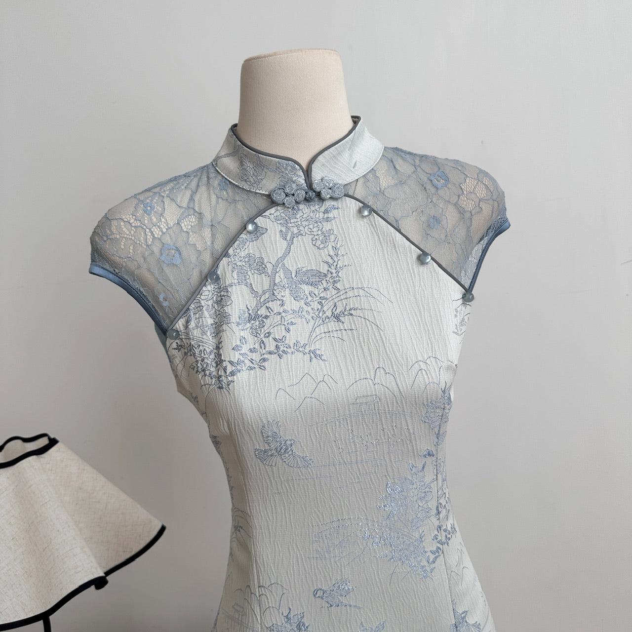 New Chinese style short skirt waist slimming Chinese style lace cheongsam dress R2078