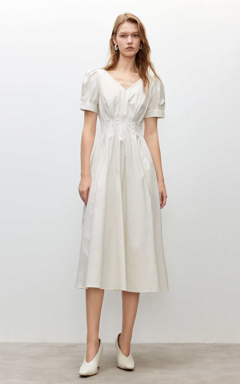 Summer new solid color high waist V-neck puff sleeve waist slimming midi dress for women R3947