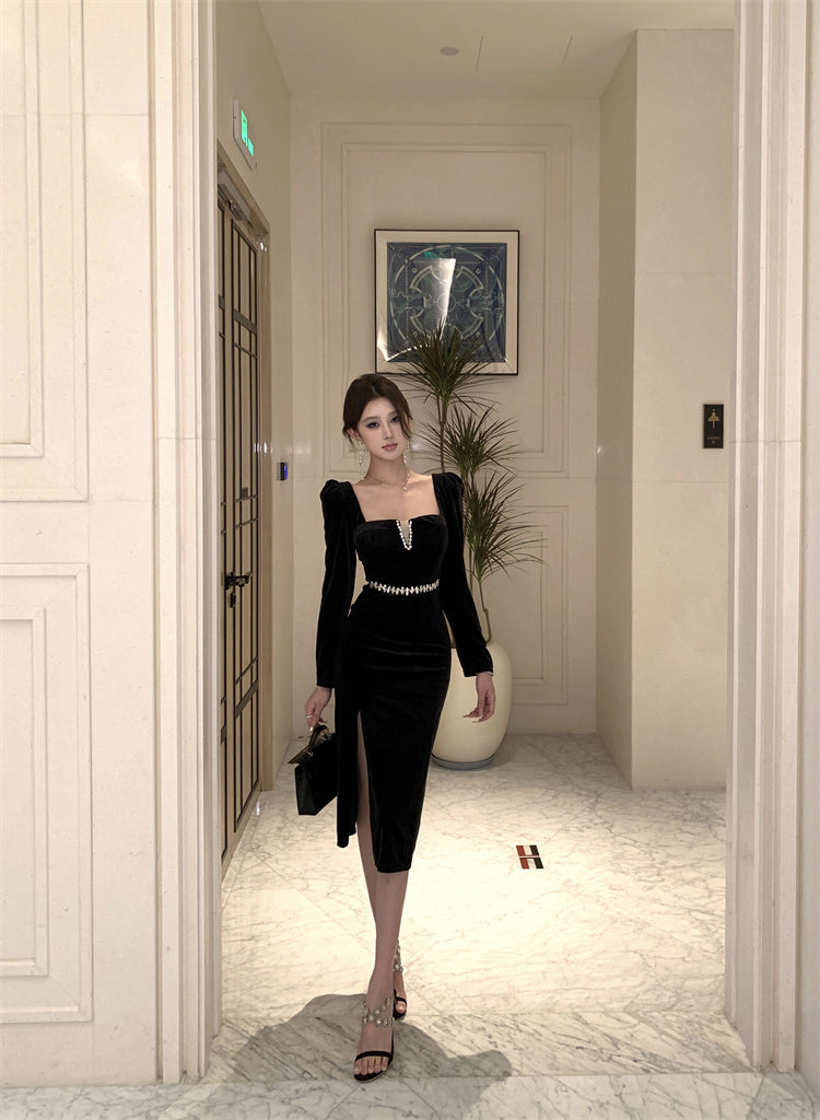 Hepburn style French black dress high-end niche temperament square neck long sleeve dress R1793