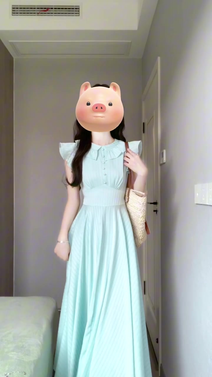 French blue small flying sleeve dress for vacation, beautiful, unique, gentle, waist-length dress R0448