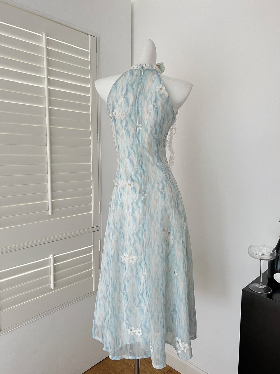 French sweet green sleeveless halter neck floral dress 2025 new atmosphere long dress R2123